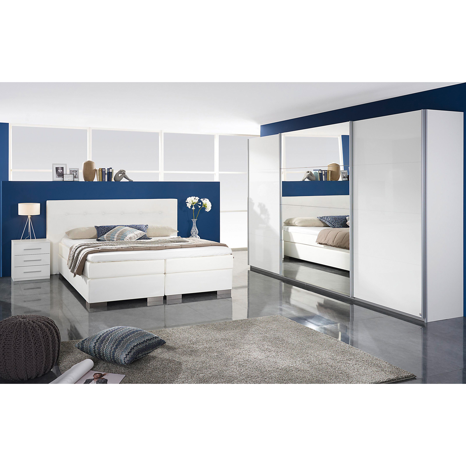 Schwebetürenschrank - weiß Hochglanz - 315 cm