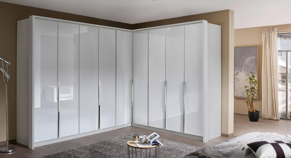 Eckkleiderschrank