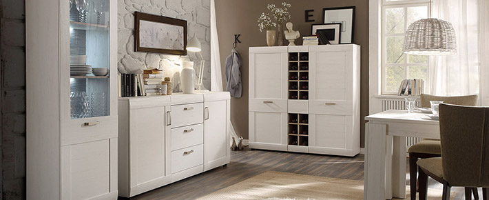 Landhausstil: Landhausmöbel in romantisch moderner Optik | ROLLER ... Landhausstil: Landhausmöbel in romantisch moderner Optik | ROLLER ...